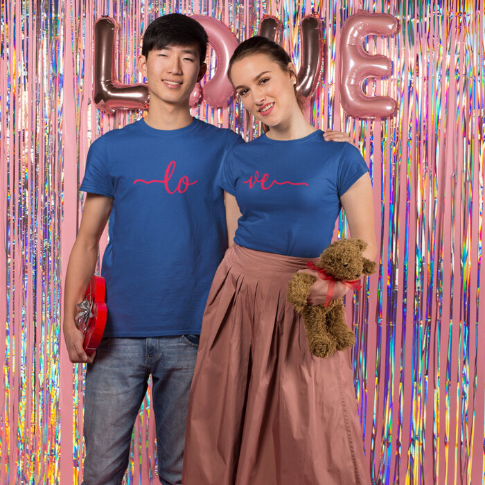 Alternative view of Love Couples | T-shirts